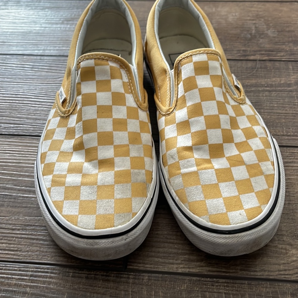 Checkered Vans - Picture 2 of 3